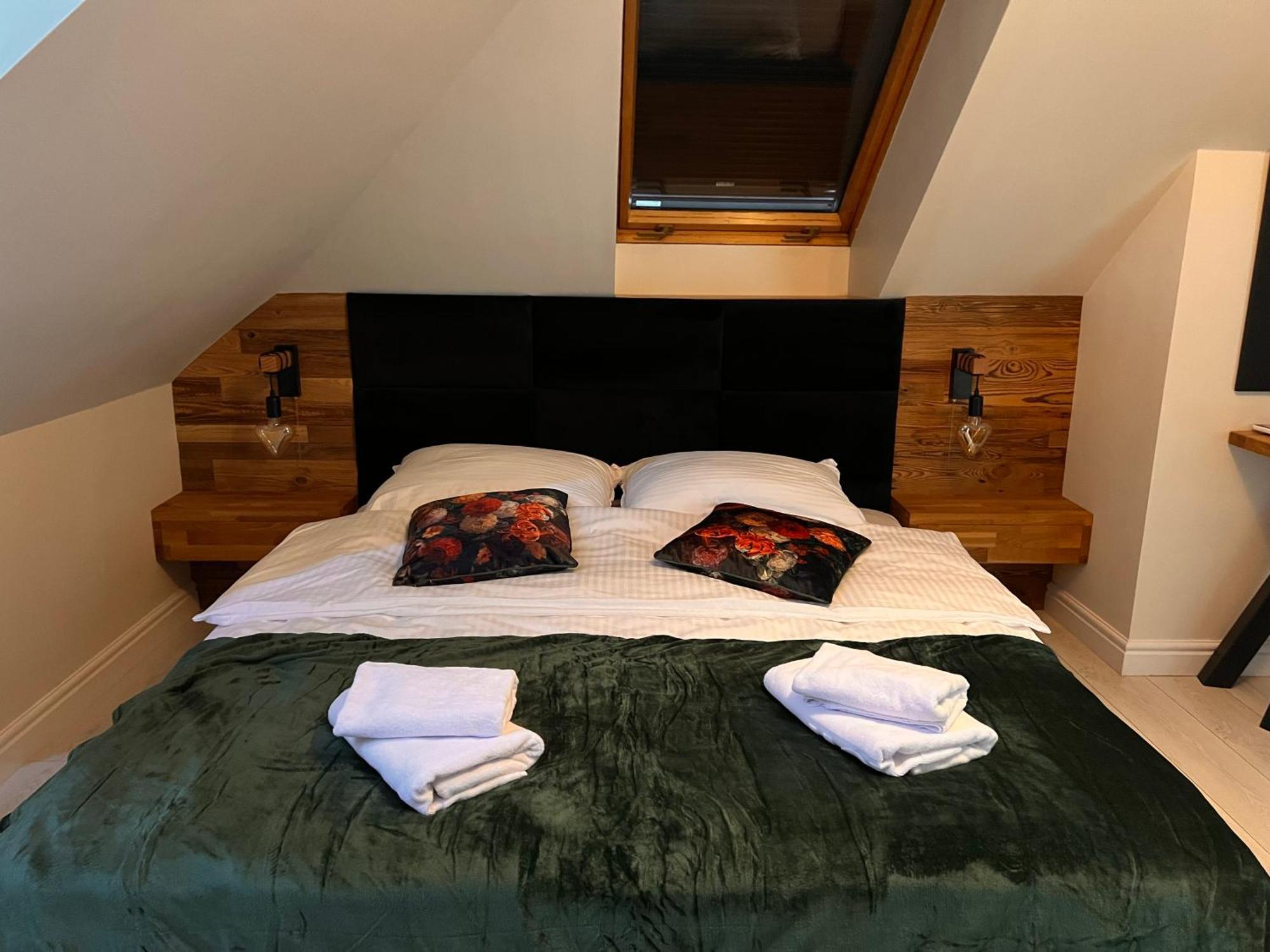 Holiday home Dom Na Skarpie, Jezioro, Sauna, Balii, *